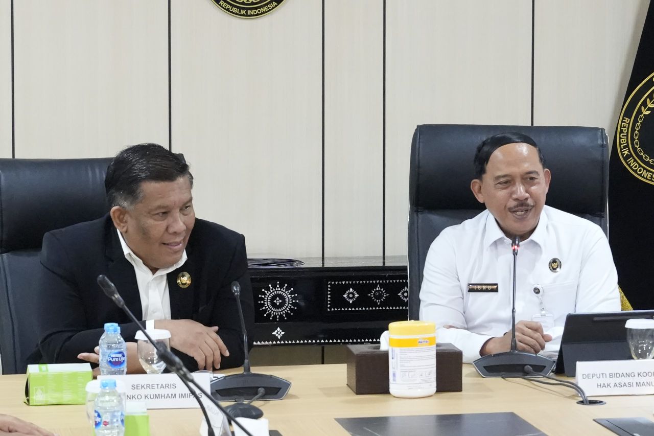 Mantapkan Langkah Strategis, Kedeputian Bidang Koordinasi HAM Kemenko Kumham Imipas Laksanakan Penandatanganan Perjanjian Kinerja 2026