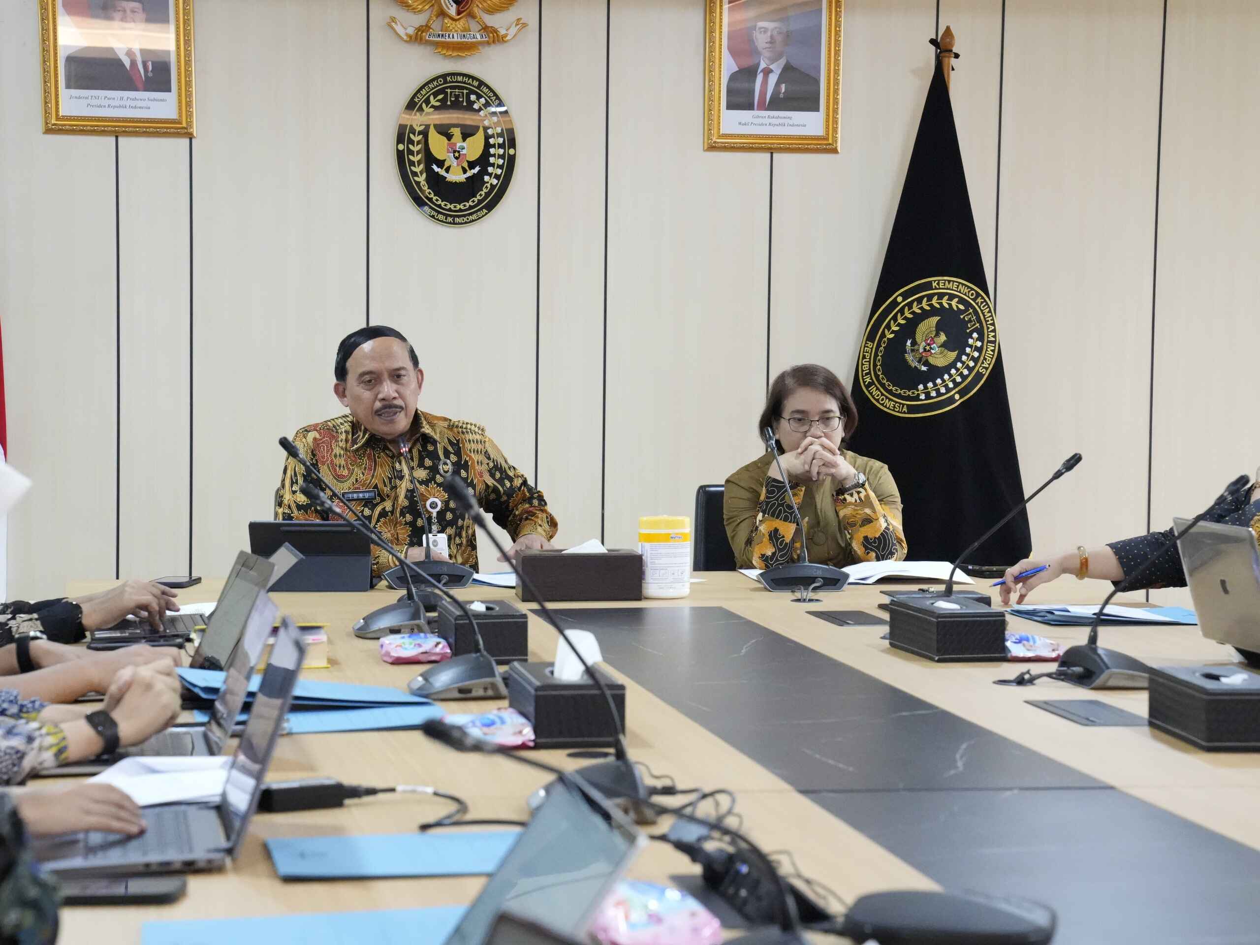 Kemenko Kumham Imipas Perkuat Sinkronisasi Kebijakan Pelindungan HAM bagi Pekerja Migran Indonesia