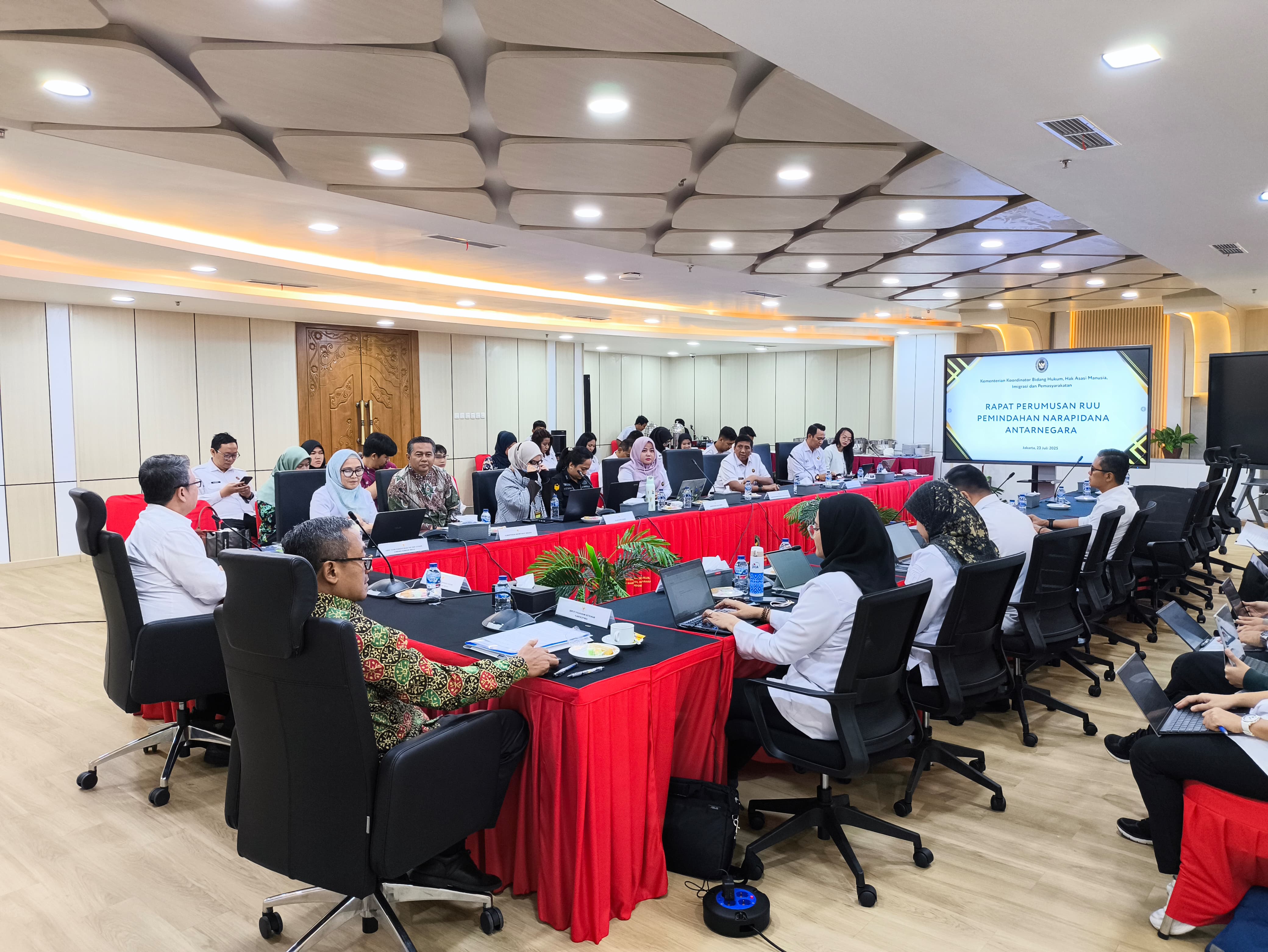 WhatsApp Image 2025 07 23 at 18.57.38 1