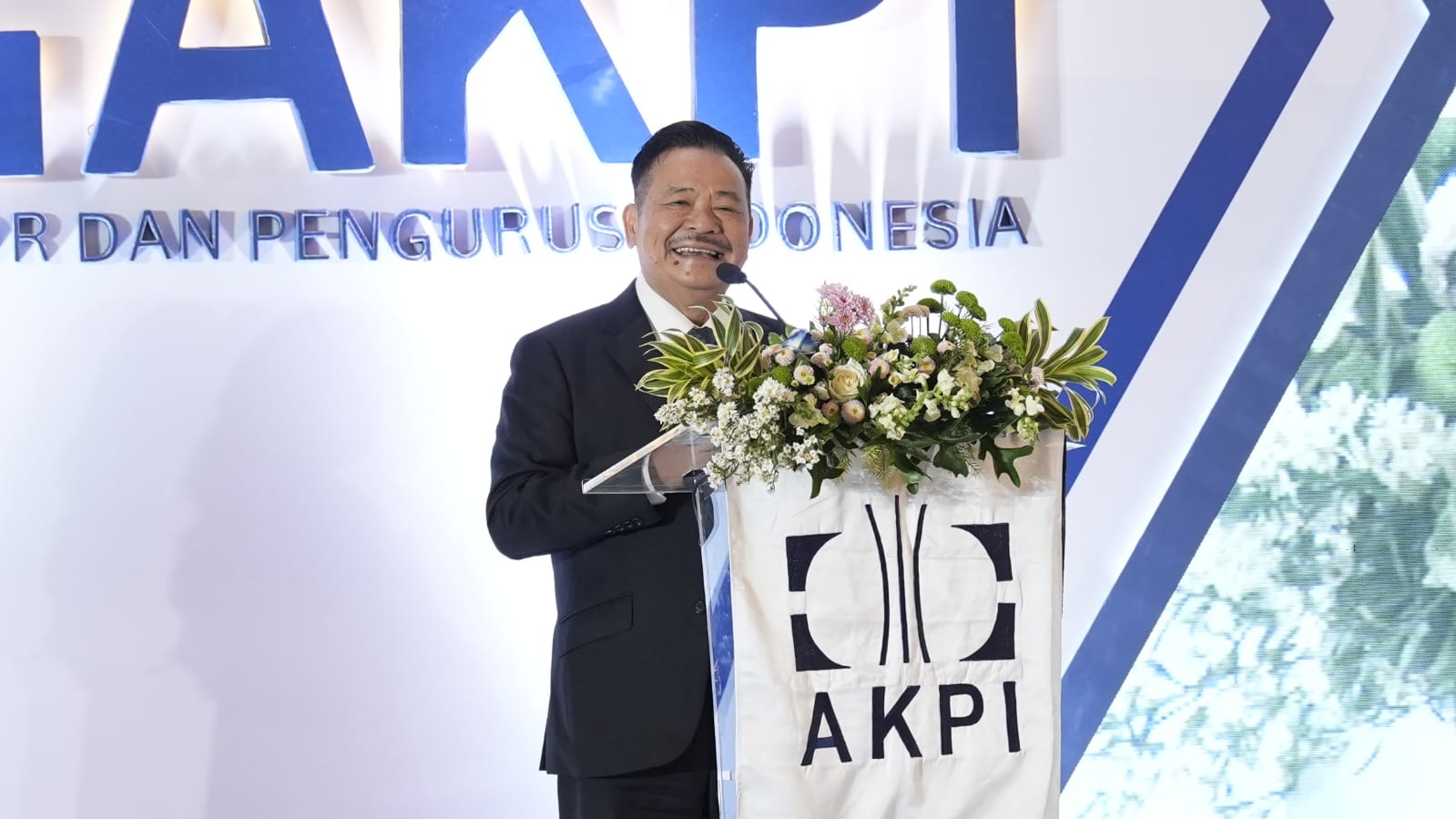 WhatsApp Image 2025 10 07 at 07.14.01 d00a0086