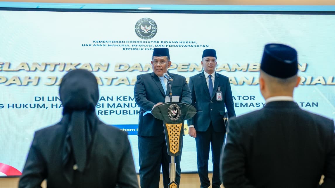 Sekretaris Kemenko Kumham Imipas Resmi Lantik Enam Pejabat Non Manajerial